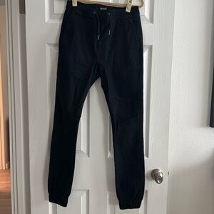 Men’s casual joggers